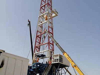 CV3300系列变频器在油田钻井平台上的应用 CV3300系列变频器在油田钻井平台上的应用